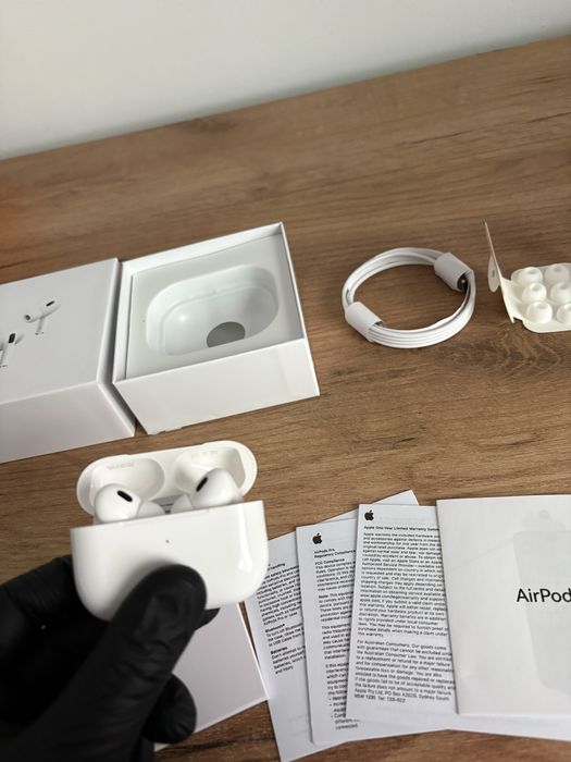 airpods pro 2.