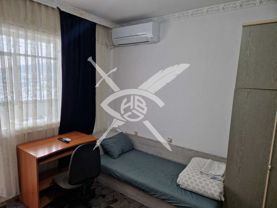 Тристаен апартамент в гр.Средец!