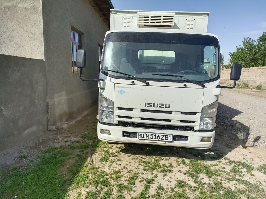 Isuzi 5 tonna 2020