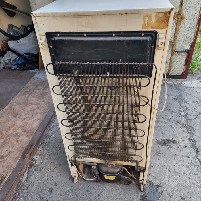 Продам холодильник