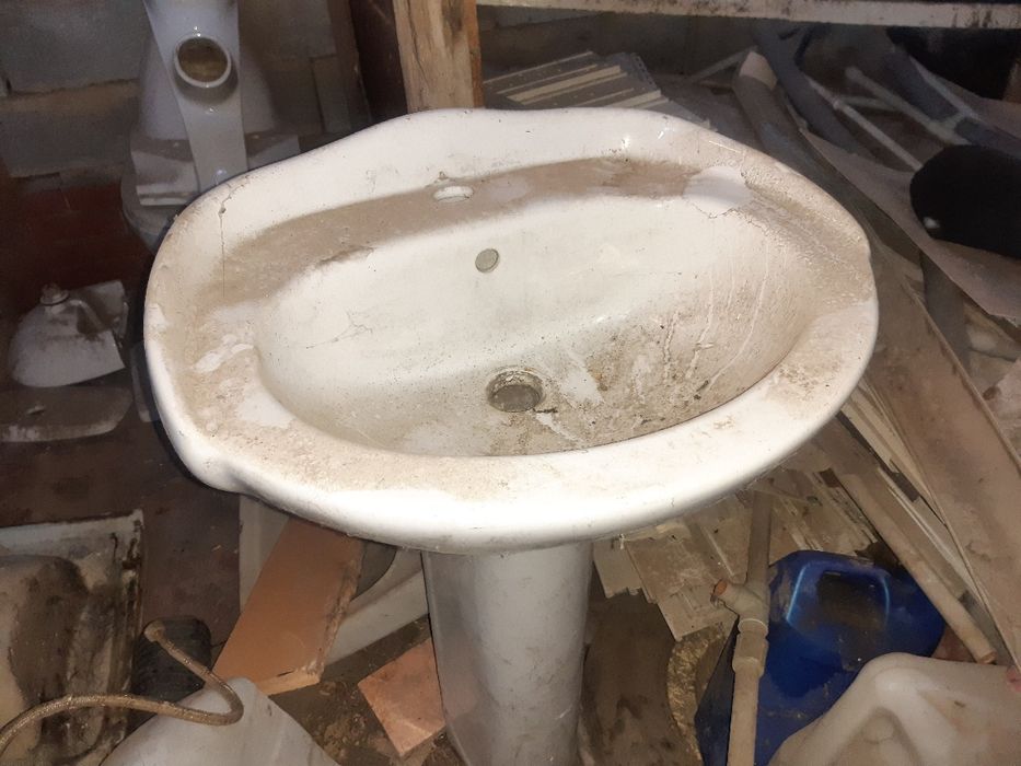 Унитаз бу рабочом сос