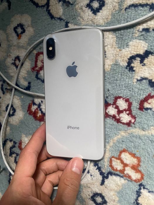 Айфон Х -64 нгб,хорошом состояние
