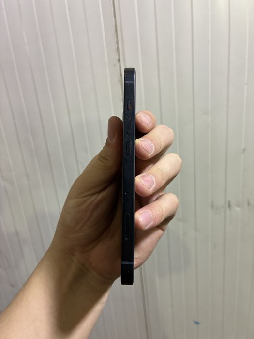 Iphone 13 с гарантией срочно 180000