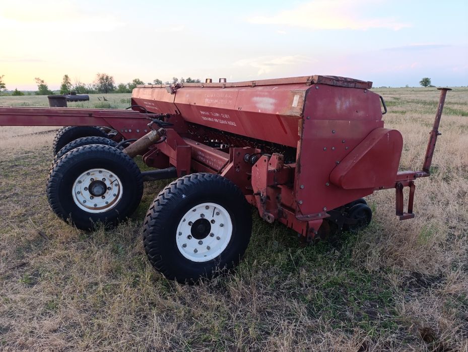 Продам Сеялка СС-6000