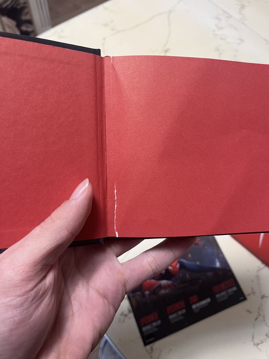 Marvel Spider-Man Special Edition Steelbook/Art book/Пощенски картички