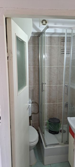 Vând garsonieră  cu suprafață de 20 mp