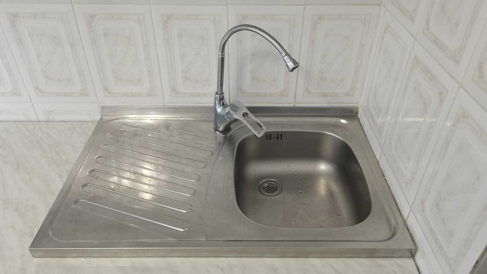 Chiuveta 80x50 cm + baterie inox