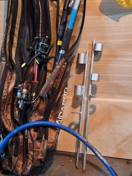 Стойка за въдици