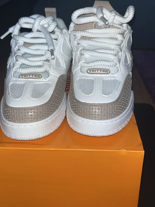 Lv skate marimea 43 cu tot cu cutie