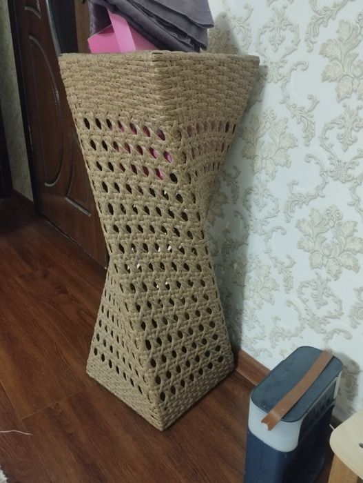 продаётся подставки для цветов