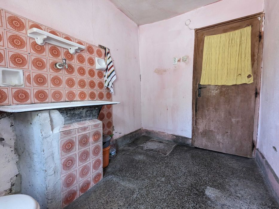 Продава се Къща в Брезник - 80 кв.м за 538 €/кв.м - Снимка #14