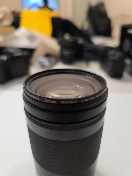 Canon EF-S 18-150mm f/3.5-6.3 IS STM