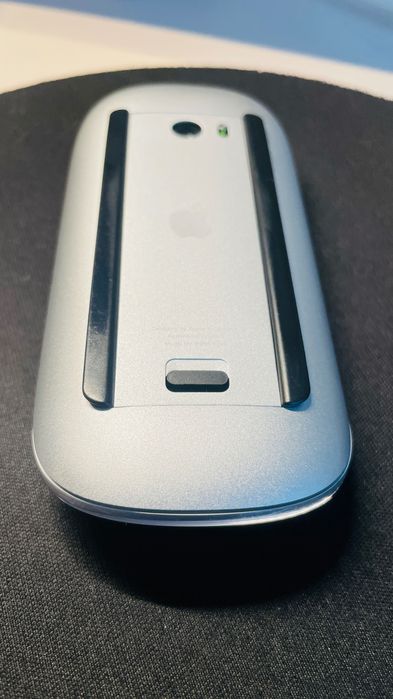 Apple Magic Mouse 1 (в идеале)