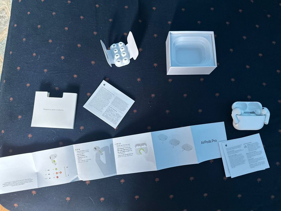 Airpods pro 3 cu garanție