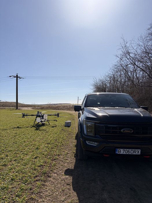 Tratamente fitosanitare cu drona / Prestari servicii Drone agricole