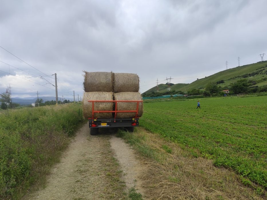 Vand baloti de lucerna