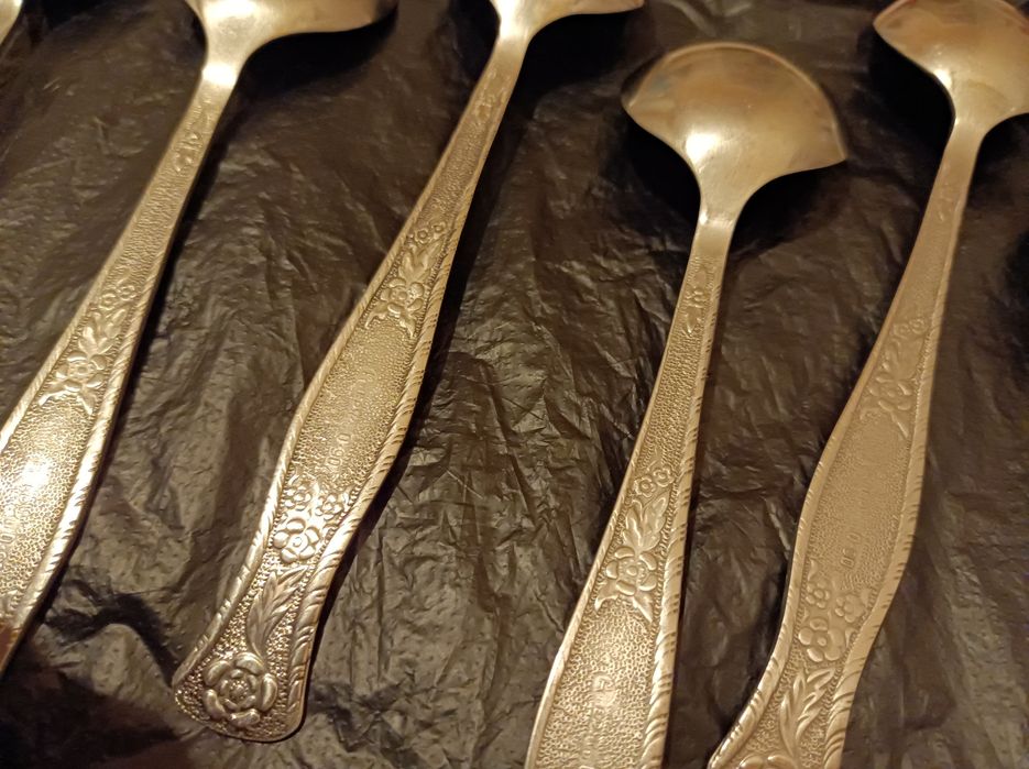 Ложки  столовые  нержавеющая  сталь