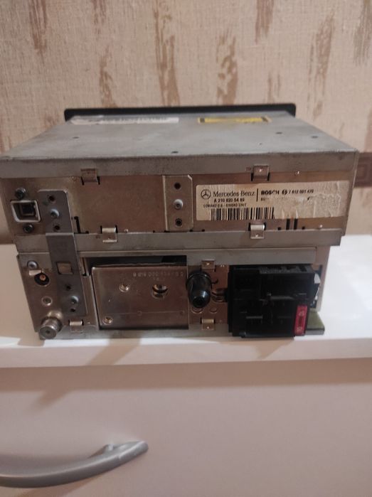 GPS навигация за Мерцедес W210