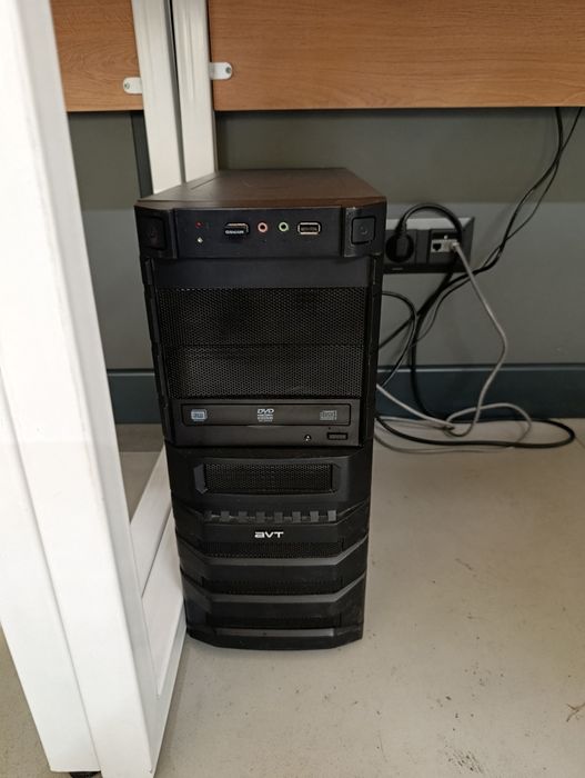 Офис учун комютерлар ва принтер сотилади