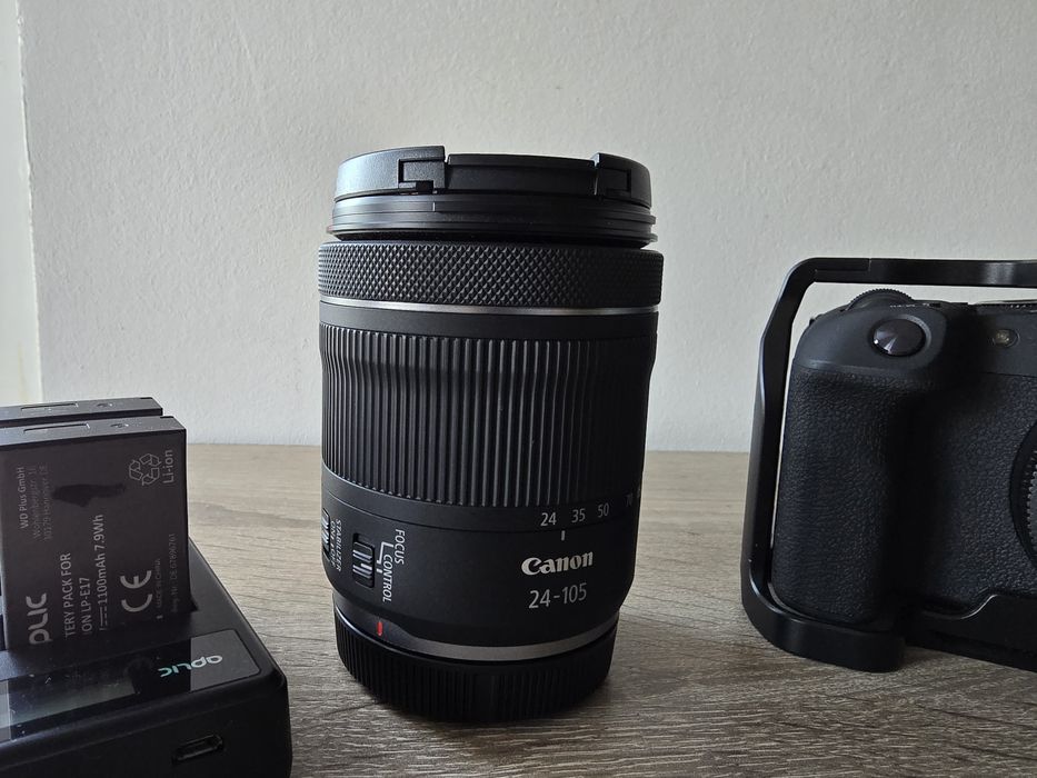 Canon EOS RP + Canon RF 24-105 f/4-7.1 IS STM + кейдж + 3 батерии