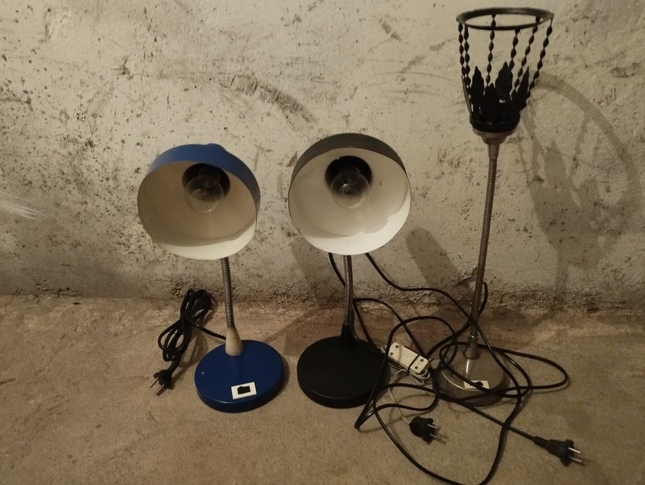 Стари настолни лампи