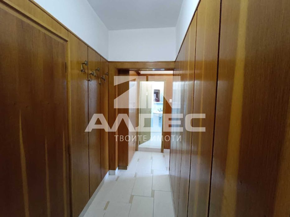 Продава се Двустаен апартамент в София, Гео Милев - 67 кв.м за 1873 €/кв.м - Снимка #11