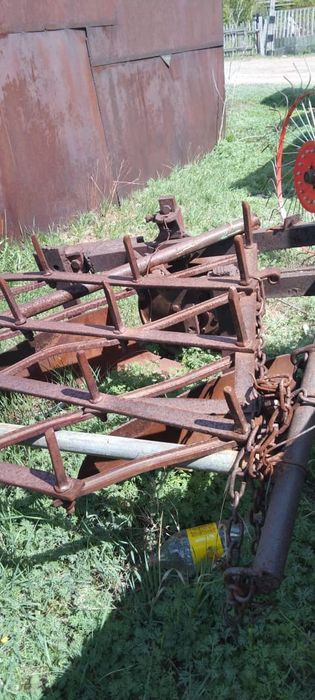 Продается плуг. Двухкорпусной.