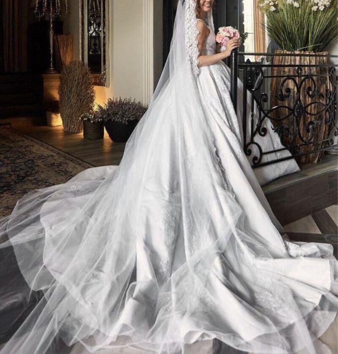 Платье  свадебное