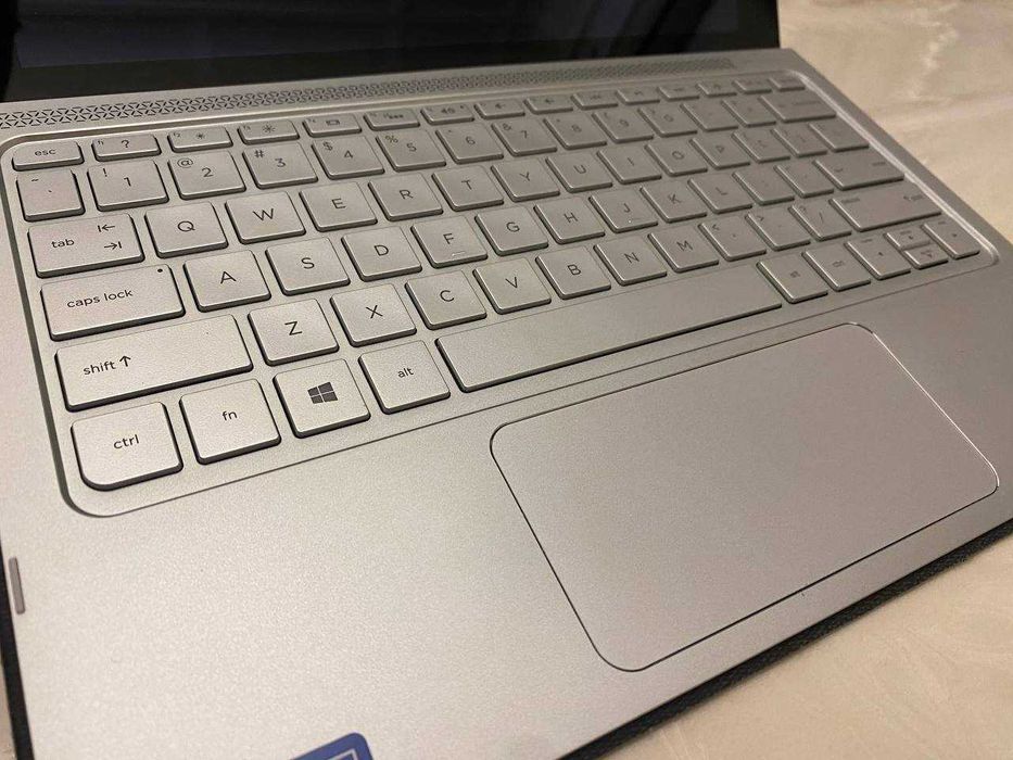 Hp Spectre Notebook CoreM7 (i7) RAM8 shisha singan