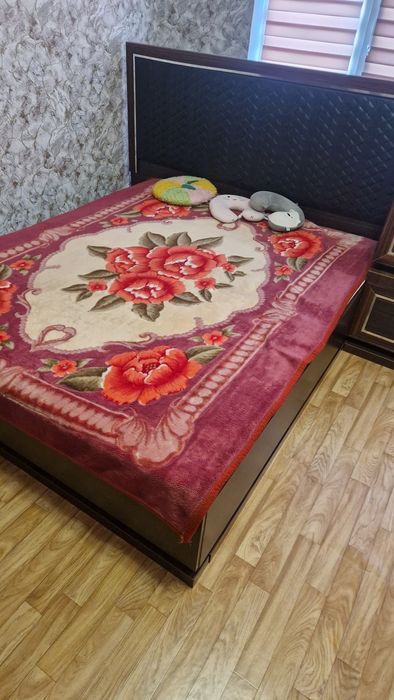 Продам Спальная гарнитура комплект