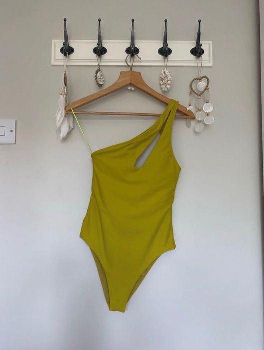 Zara дамски цял бански