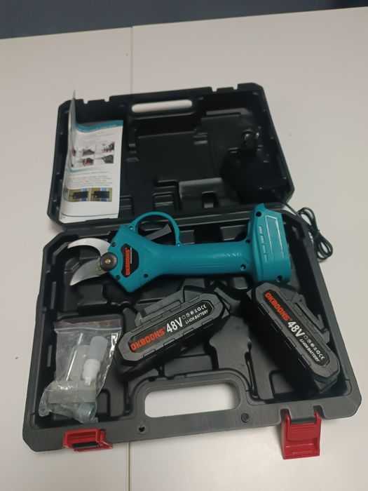 Foarfecă electrică 48v 2 baterii