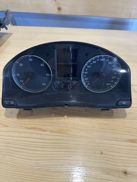 Километраж VW GOLF5