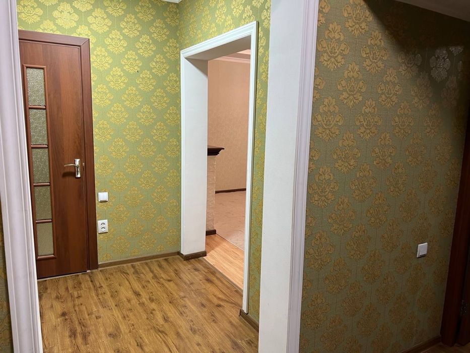 Сдам квартиру метро ойбек