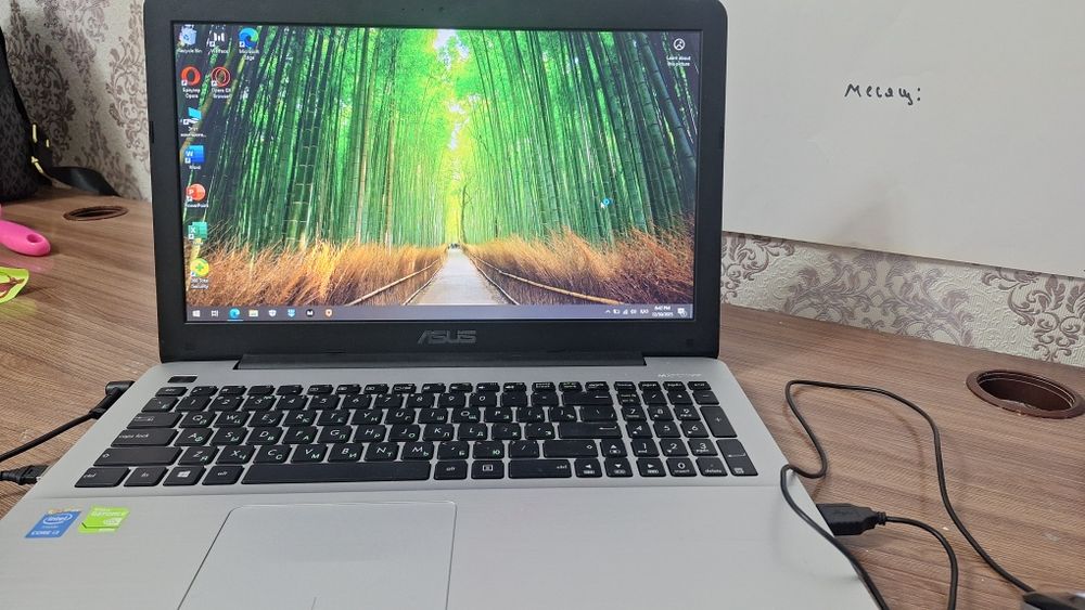 Ноутбук  сатылады