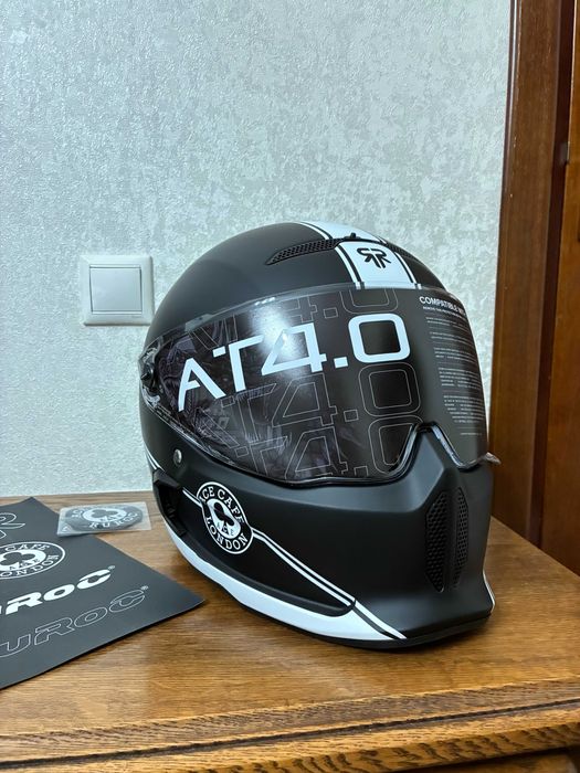 Мотошлем Ruroc Atlas 4.0 Street Ace Cafe London