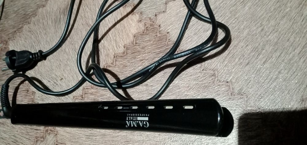 Утюжок для волос