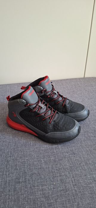 SHAQ - Pantofi sport mărimea 37