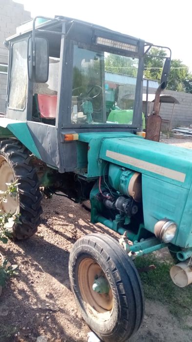 Продам трактор т 25