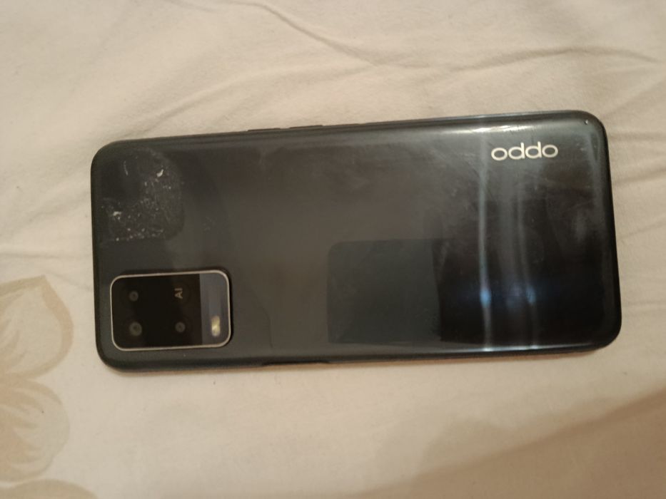 Oppo a54 срочно продам