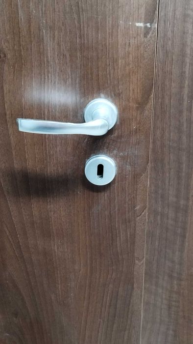 Портална врата, двукрила с каса плътна за отвор 190/210