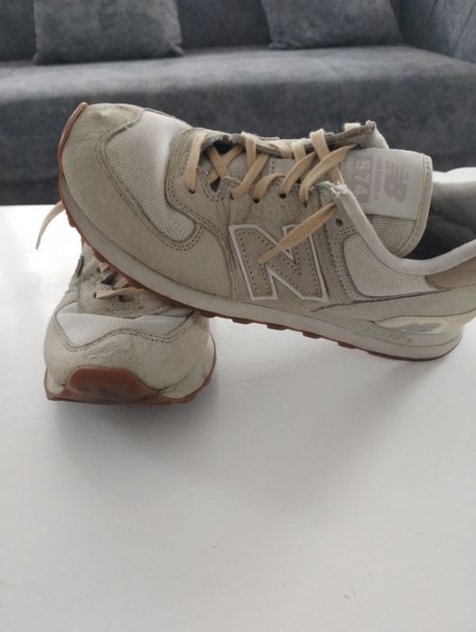 Adidași New Balance