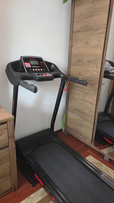 Banda de alergare BodyFit F5000