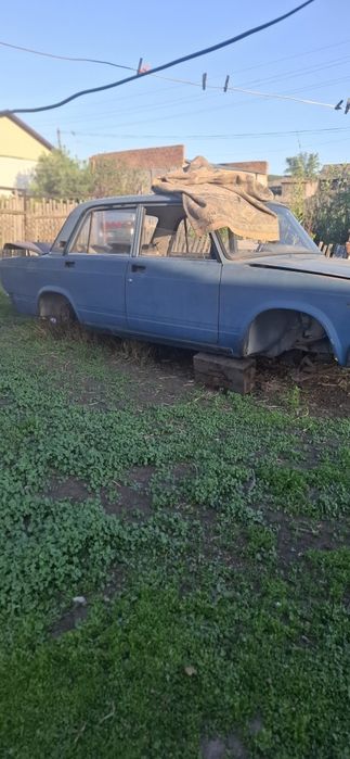 Продам 2 машины ВАЗ 2107