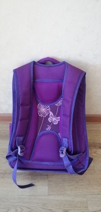 Продам 2 школьных рюкзака