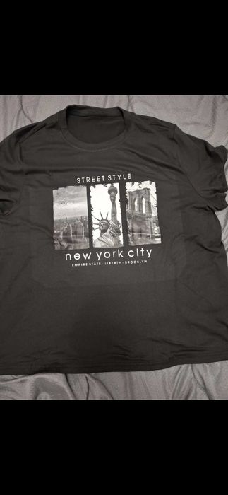 Четири тениски и два клина големи номера