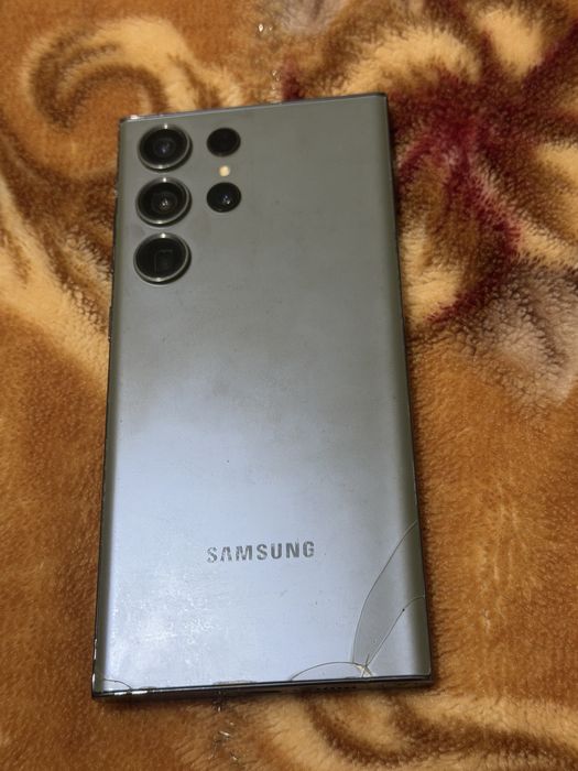 Самсунг S23 ultra