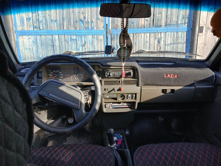 Продам машину Ваз 21099