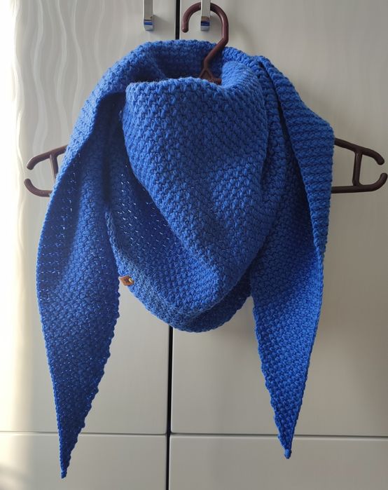 Шарф треугольный, бактус