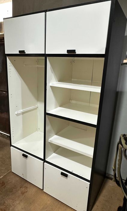 Dulap alb cu rafturi si bara de umerase; Raft; Dressing; Sifonier